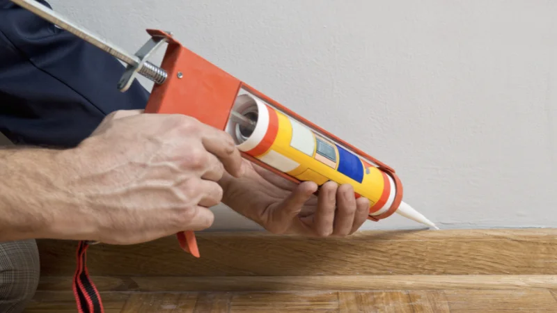 caulking service by quicksidekick